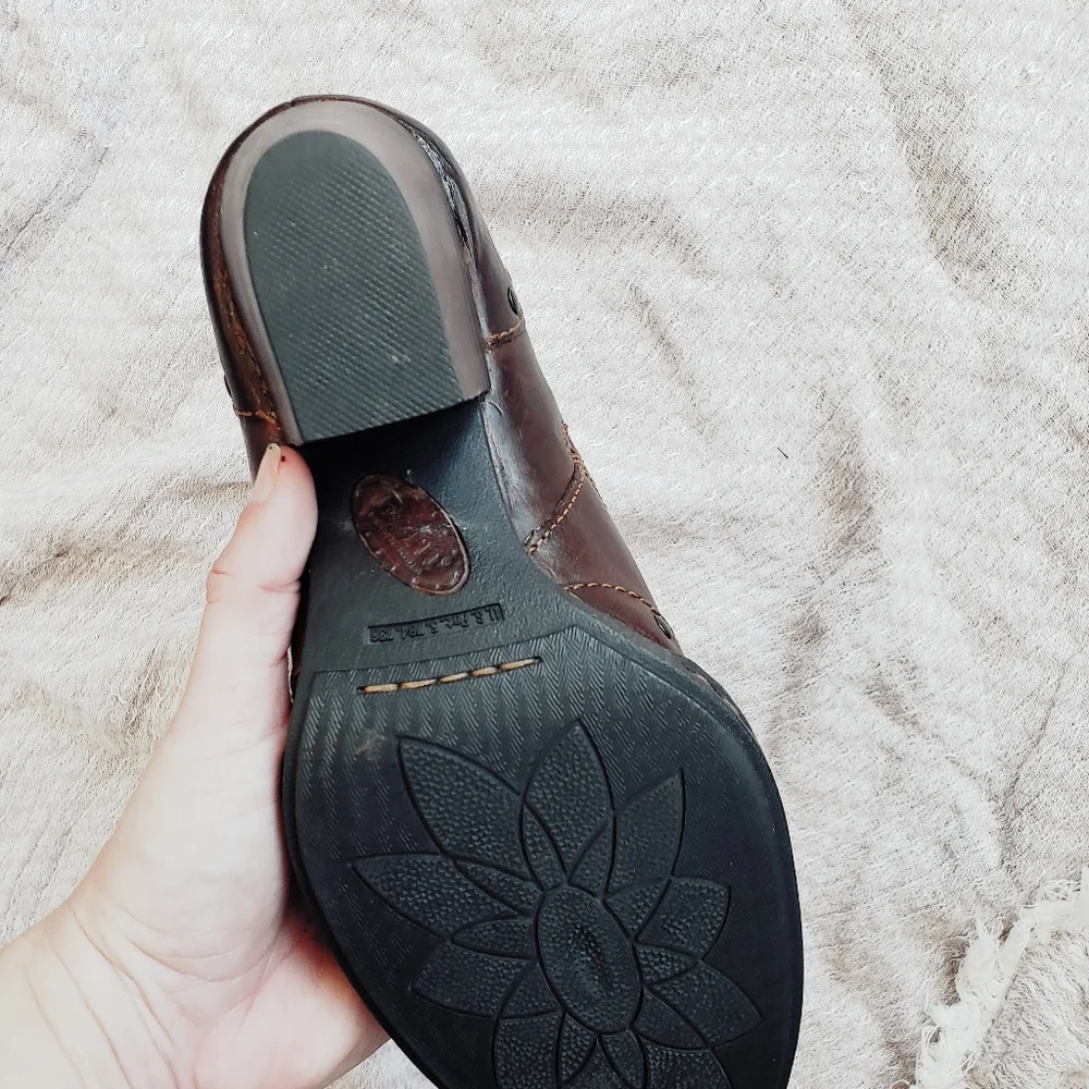 Born Concepts Leather Booties - Picture 5 of 6